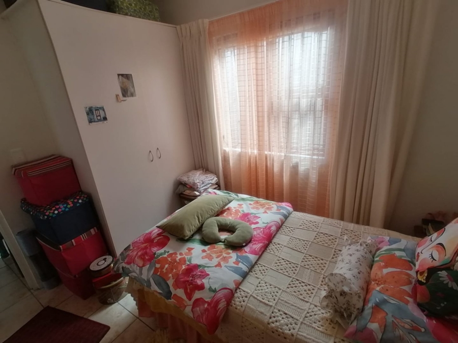  Bedroom Property for Sale in Bernadino Heights Western Cape